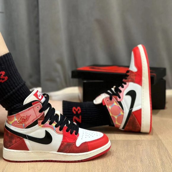 Jordan 1 Retro HIgh og - Picture 1 of 6